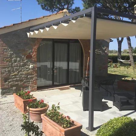 Terra Di Alloggio per agriturismo Cortona